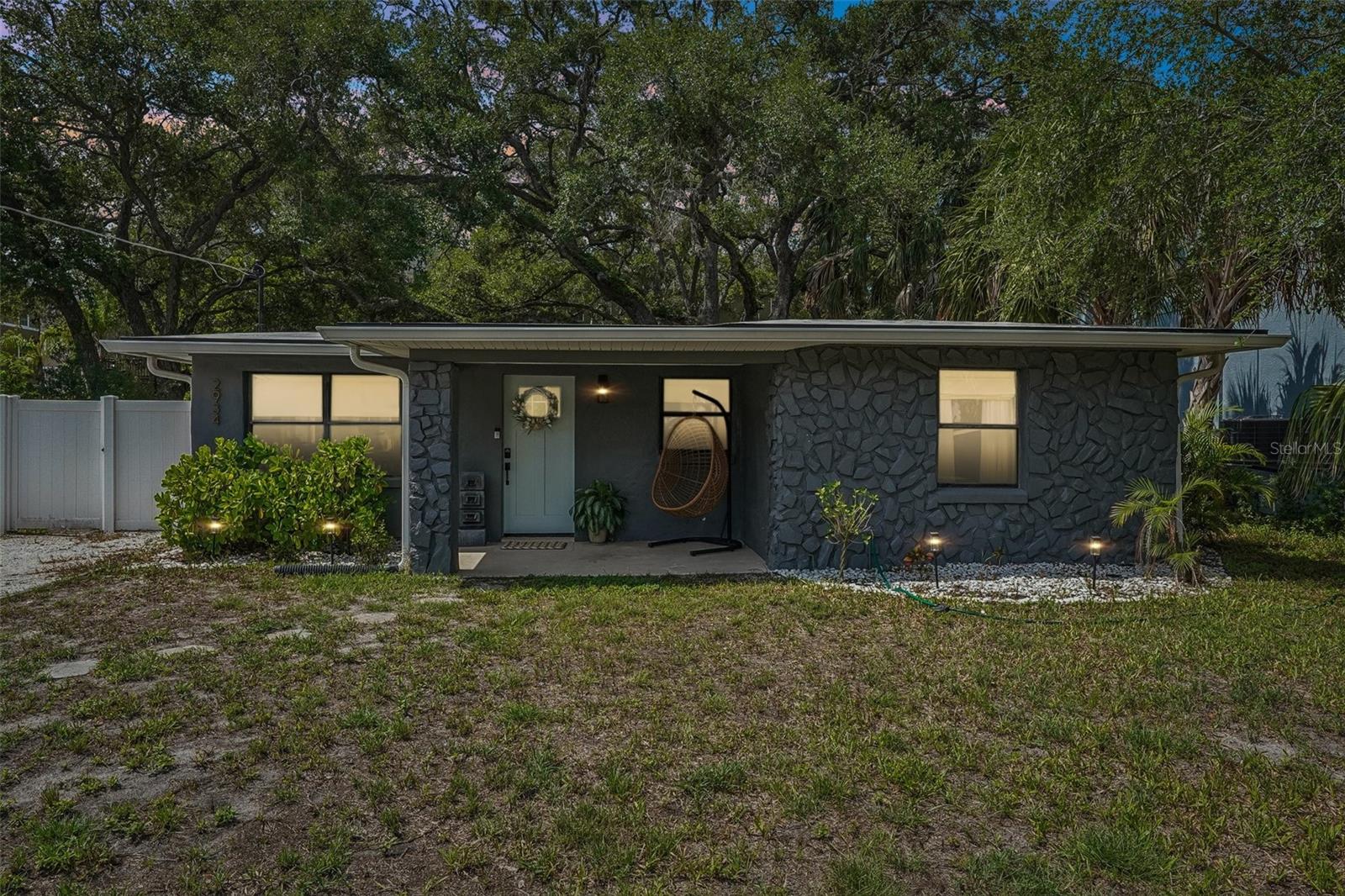 2934 W ELLIS DR, TAMPA, FL — photo 51