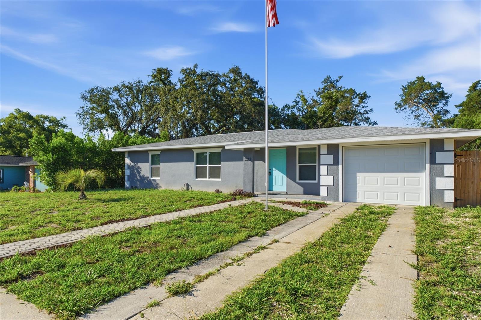 7178 HOLIDAY DR, SPRING HILL, FL — photo 2