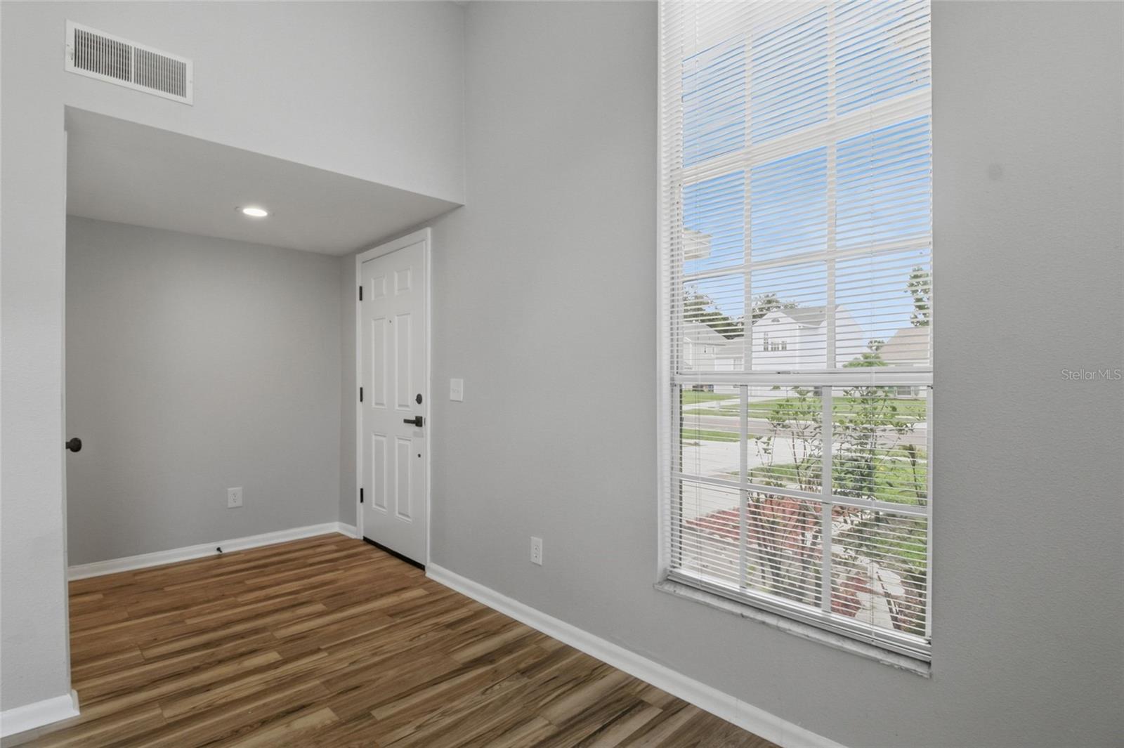 5102 PEACHGREEN CT, TAMPA, FL — photo 11