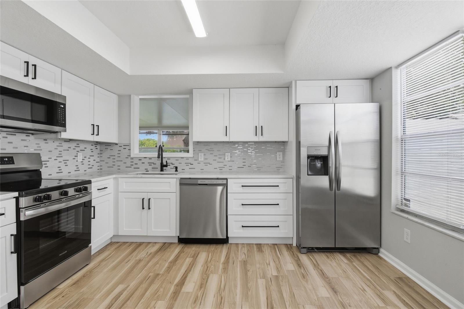 5102 PEACHGREEN CT, TAMPA, FL — photo 9
