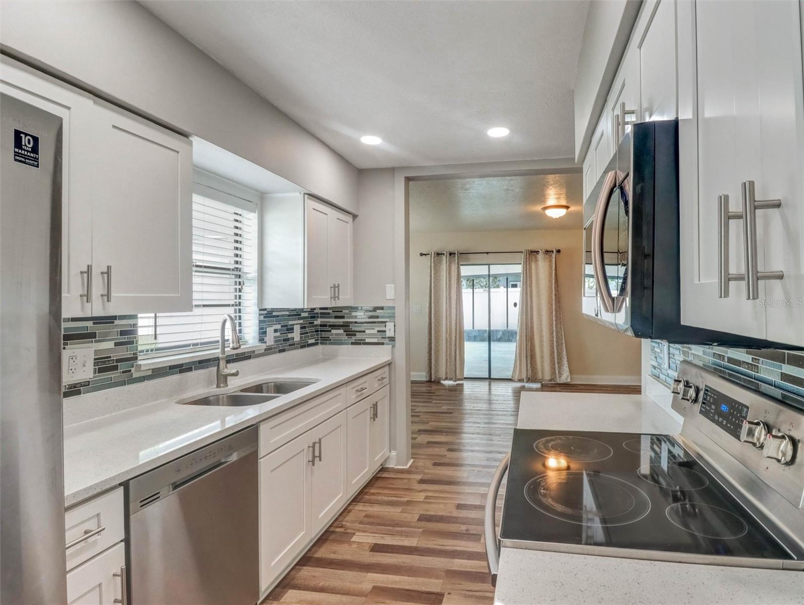 13346 MORAN DR, TAMPA, FL — photo 11