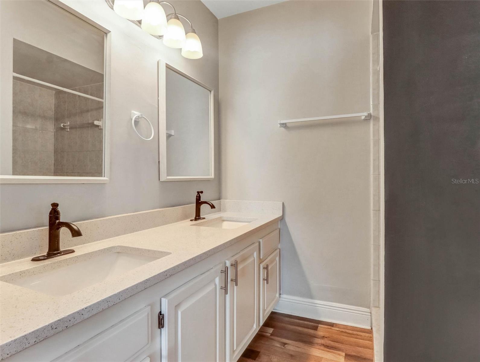 13346 MORAN DR, TAMPA, FL — photo 16