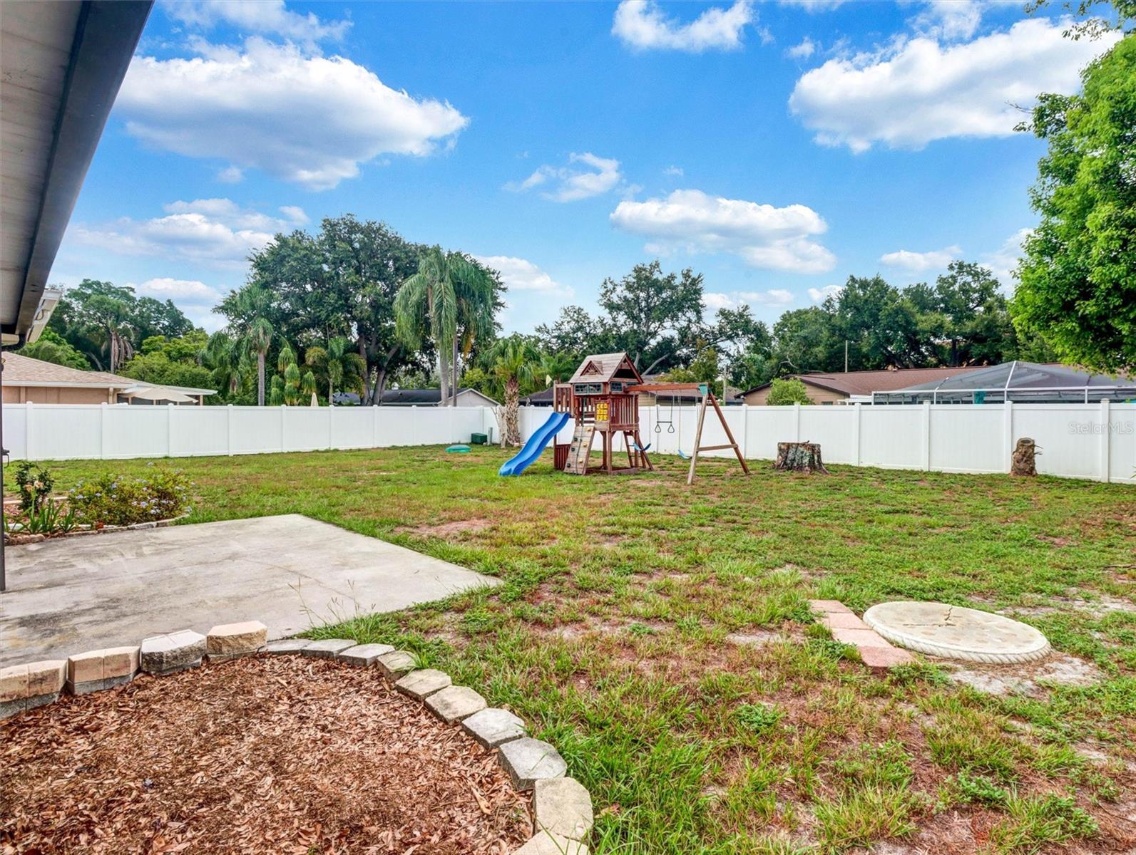 13346 MORAN DR, TAMPA, FL — photo 24