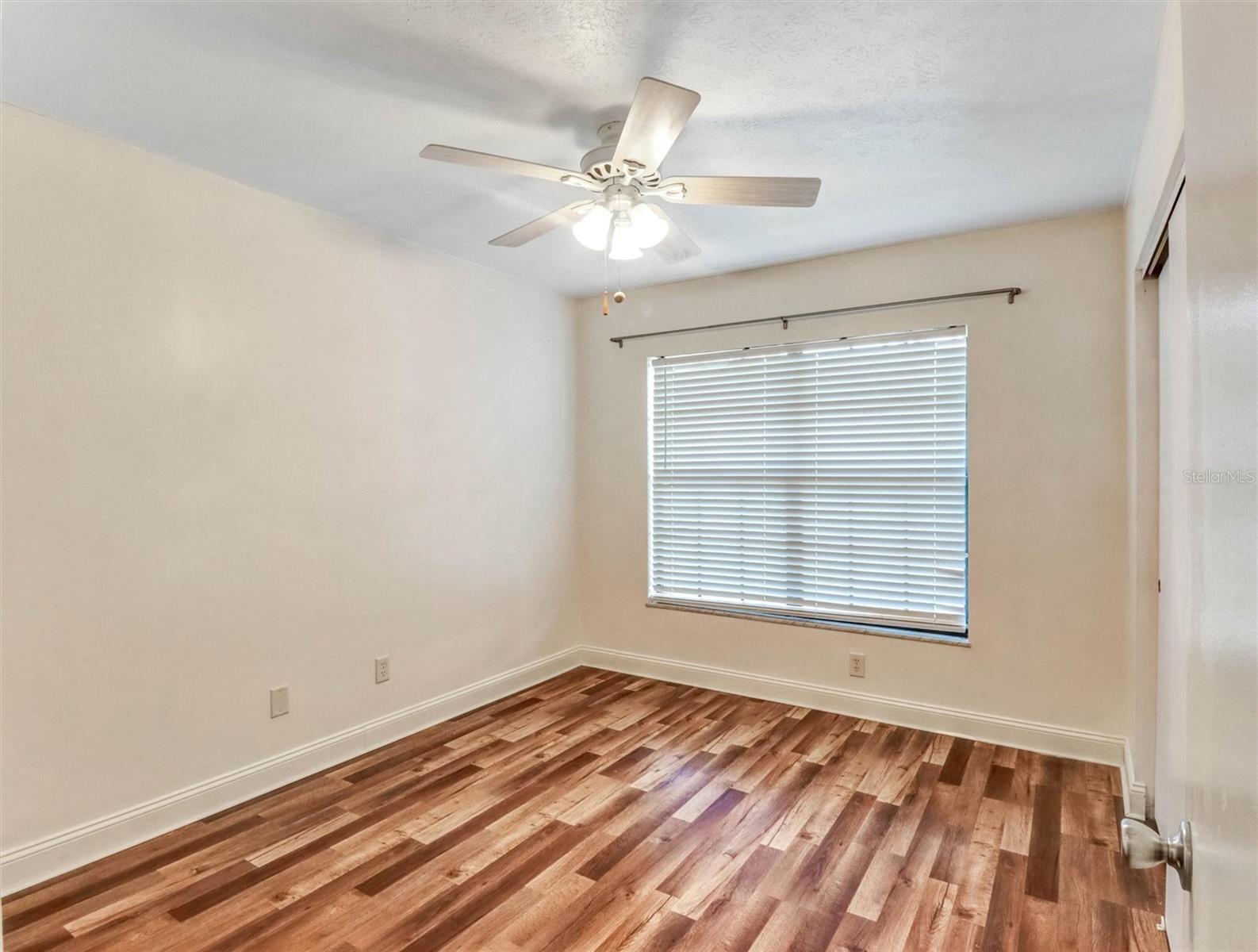 13346 MORAN DR, TAMPA, FL — photo 21