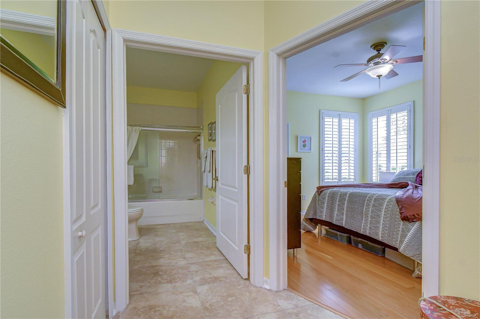 3332 CHAPEL CREEK CIR, WESLEY CHAPEL, FL — photo 43