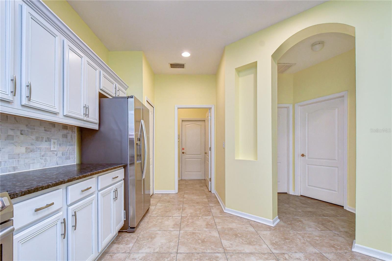 3332 CHAPEL CREEK CIR, WESLEY CHAPEL, FL — photo 20