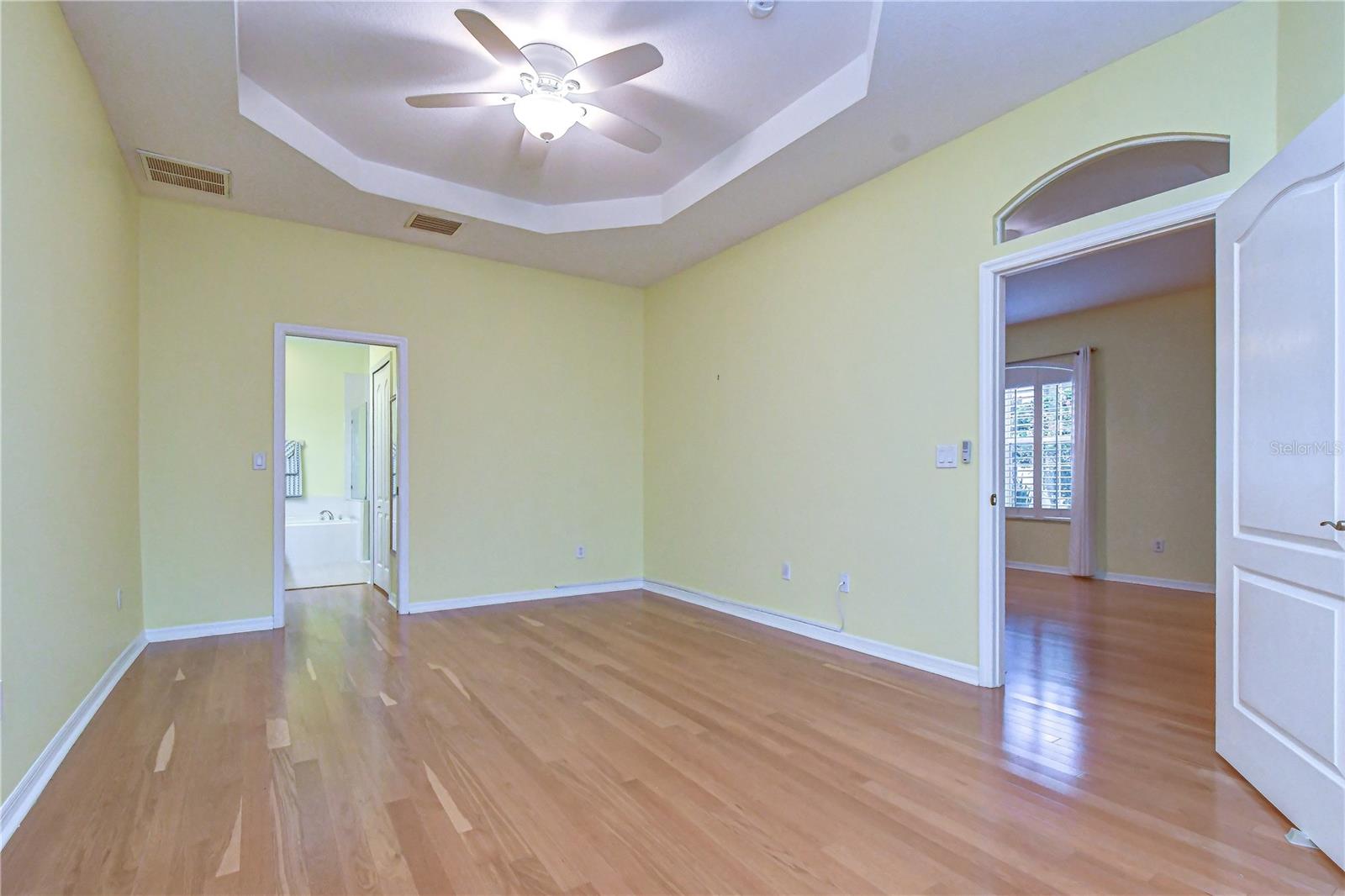 3332 CHAPEL CREEK CIR, WESLEY CHAPEL, FL — photo 39