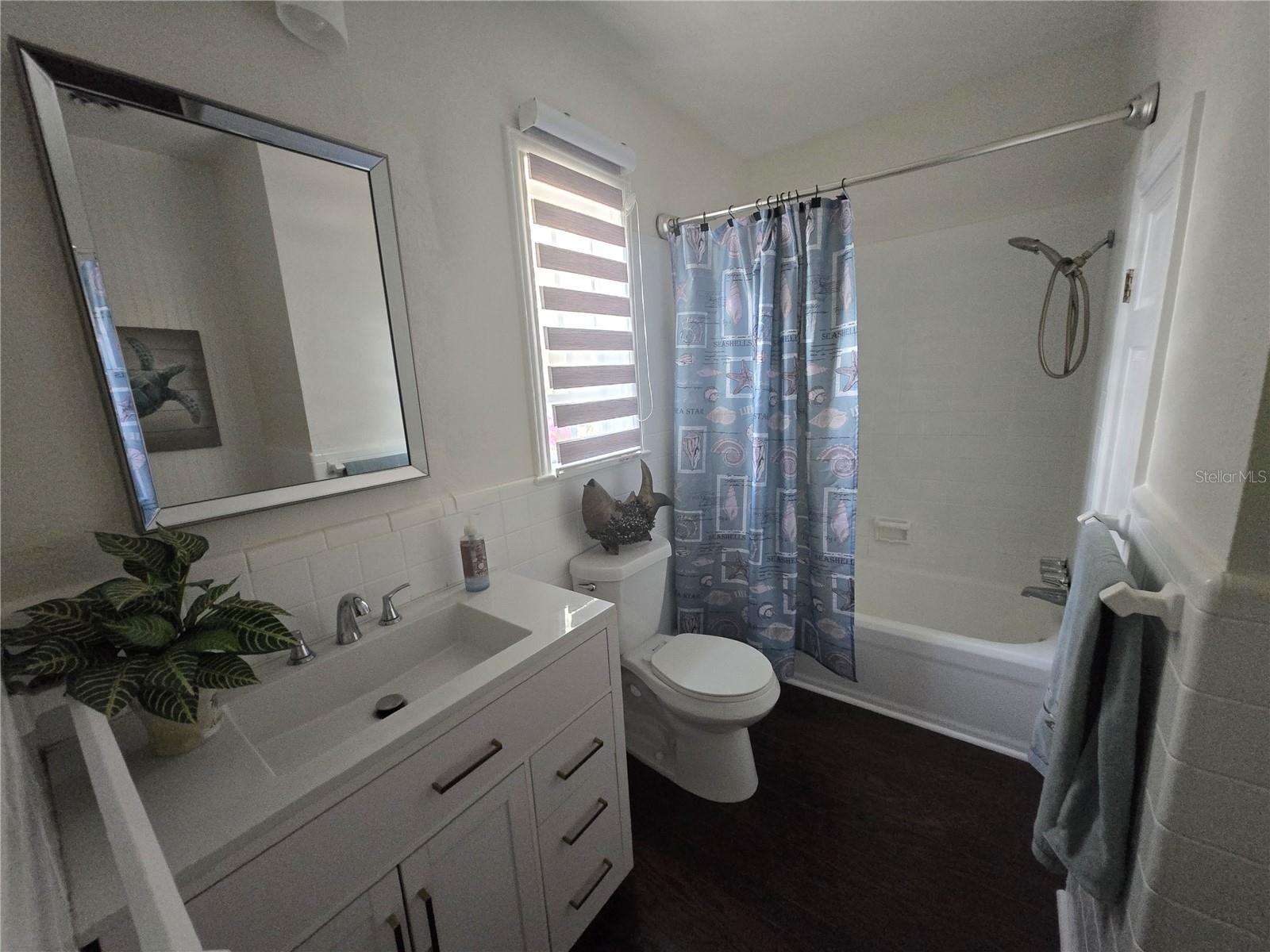 300 E IDLEWILD AVE, TAMPA, FL — photo 13