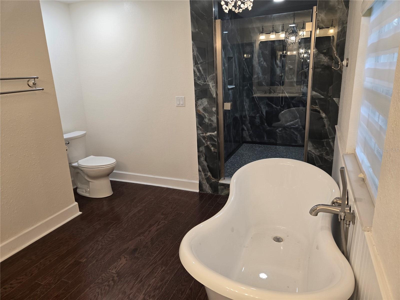 300 E IDLEWILD AVE, TAMPA, FL — photo 29