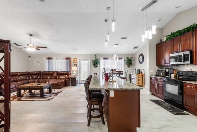 1816 MANITOBA CT, KISSIMMEE, FL — photo 5