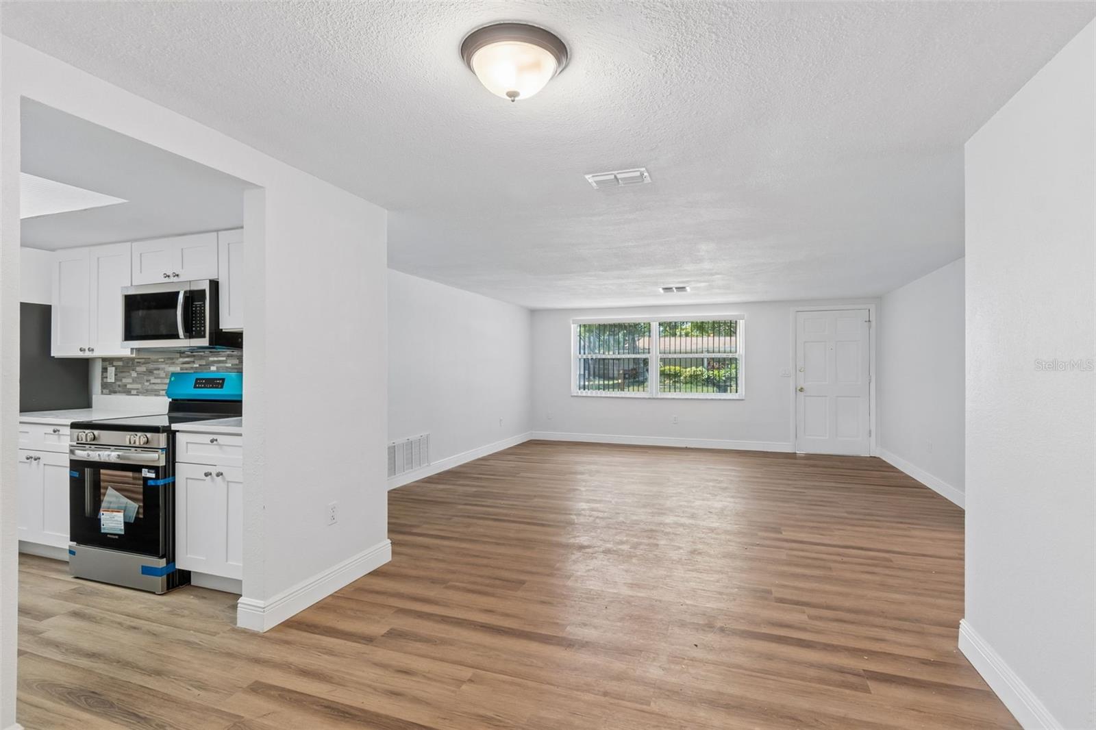 7105 OAKSHIRE DR, PORT RICHEY, FL — photo 10