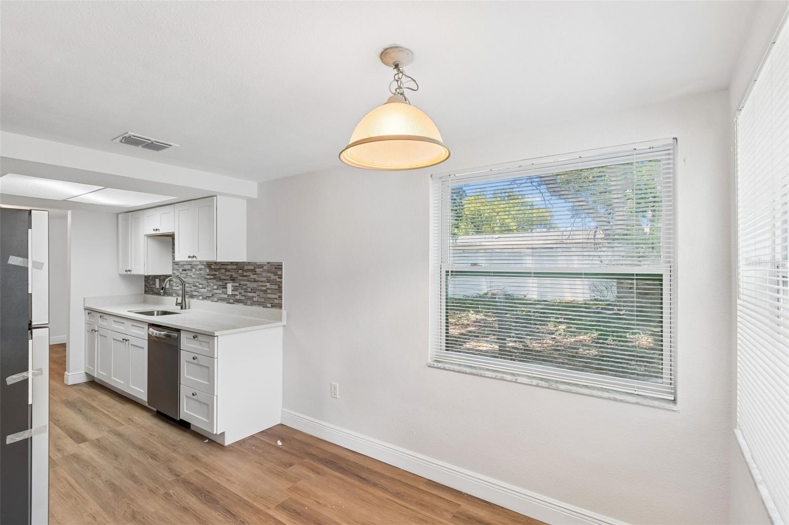 7105 OAKSHIRE DR, PORT RICHEY, FL — photo 17