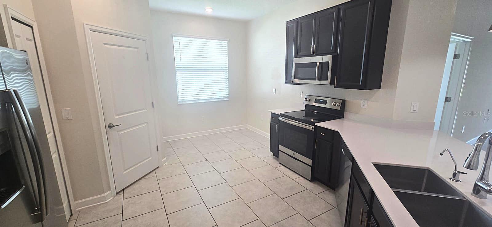 212 BERGAMOT LOOP, DAVENPORT, FL — photo 7
