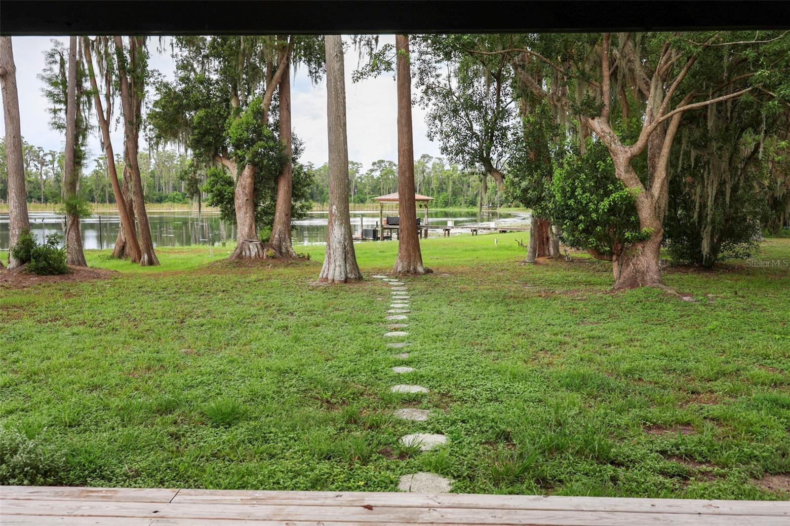 730 CRYSTAL LAKE RD, LUTZ, FL — photo 37