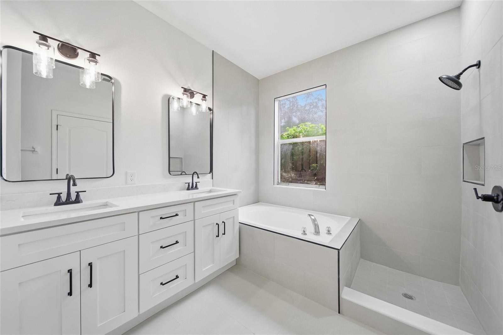 1908 ABBEY RIDGE DR, DOVER, FL — photo 19