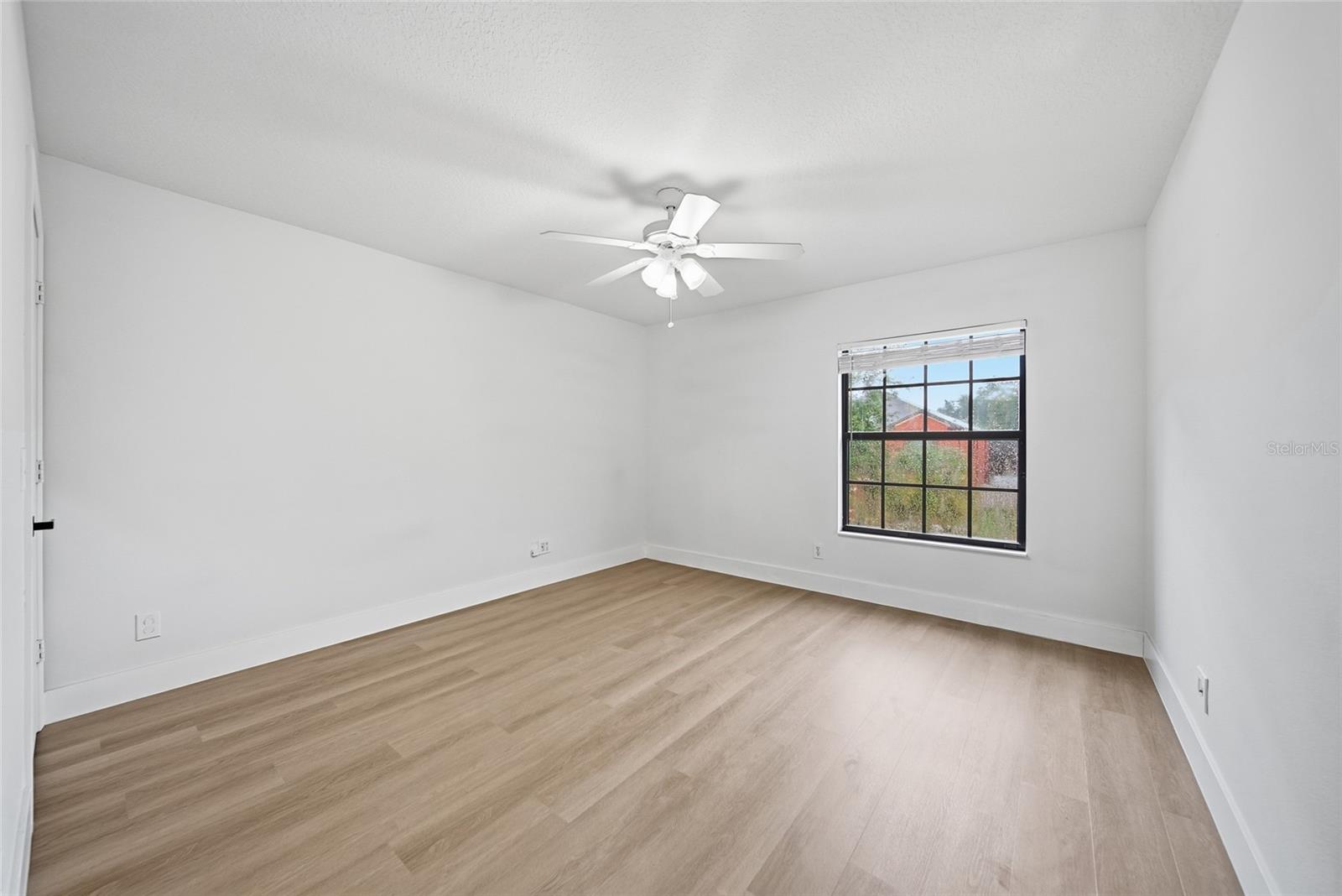 1908 ABBEY RIDGE DR, DOVER, FL — photo 31