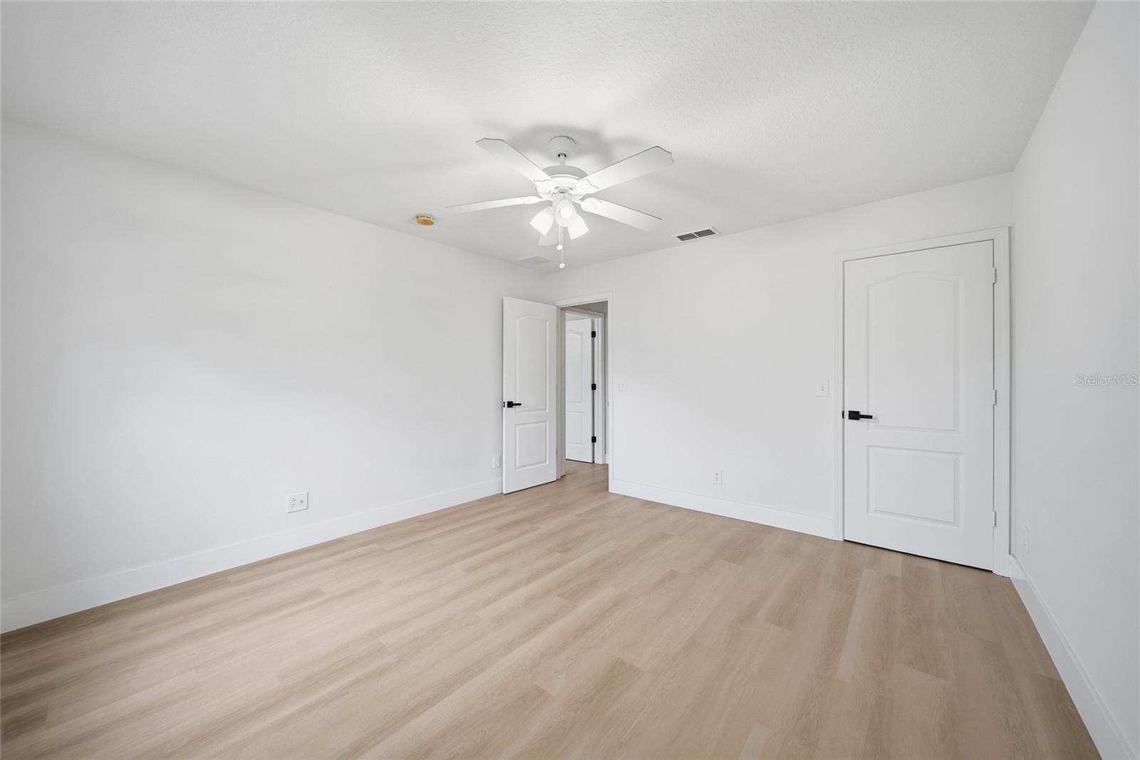 1908 ABBEY RIDGE DR, DOVER, FL — photo 32