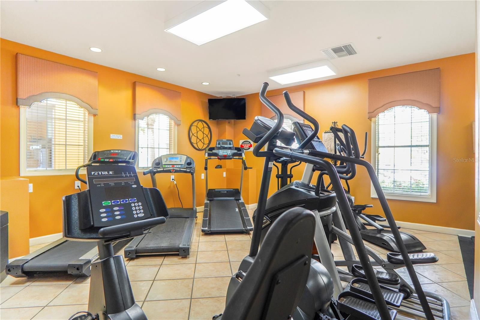 3605 CONROY RD #535, ORLANDO, FL — photo 53