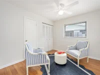1015 W MONTROSE ST — photo 37