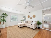 1015 W MONTROSE ST — photo 30