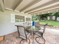 1015 W MONTROSE ST — photo 44