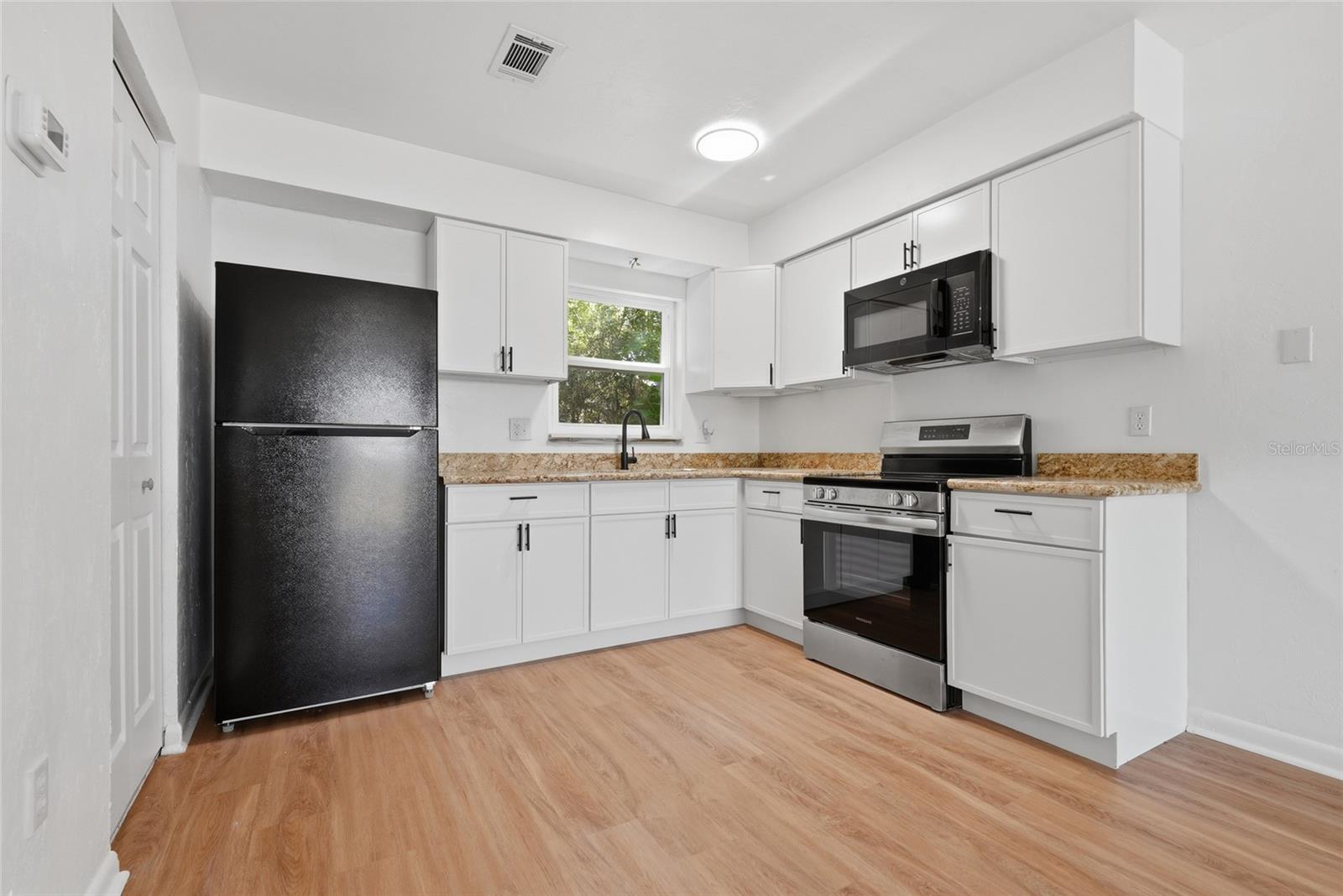 3108 SW 24TH DR, GAINESVILLE, FL — photo 6