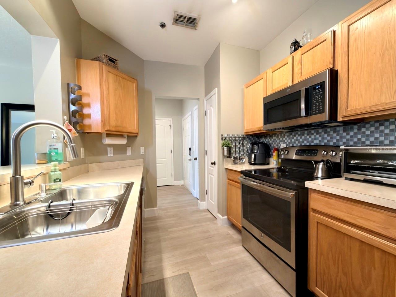 4865 CYPRESS WOODS DR #2302, ORLANDO, FL — photo 11