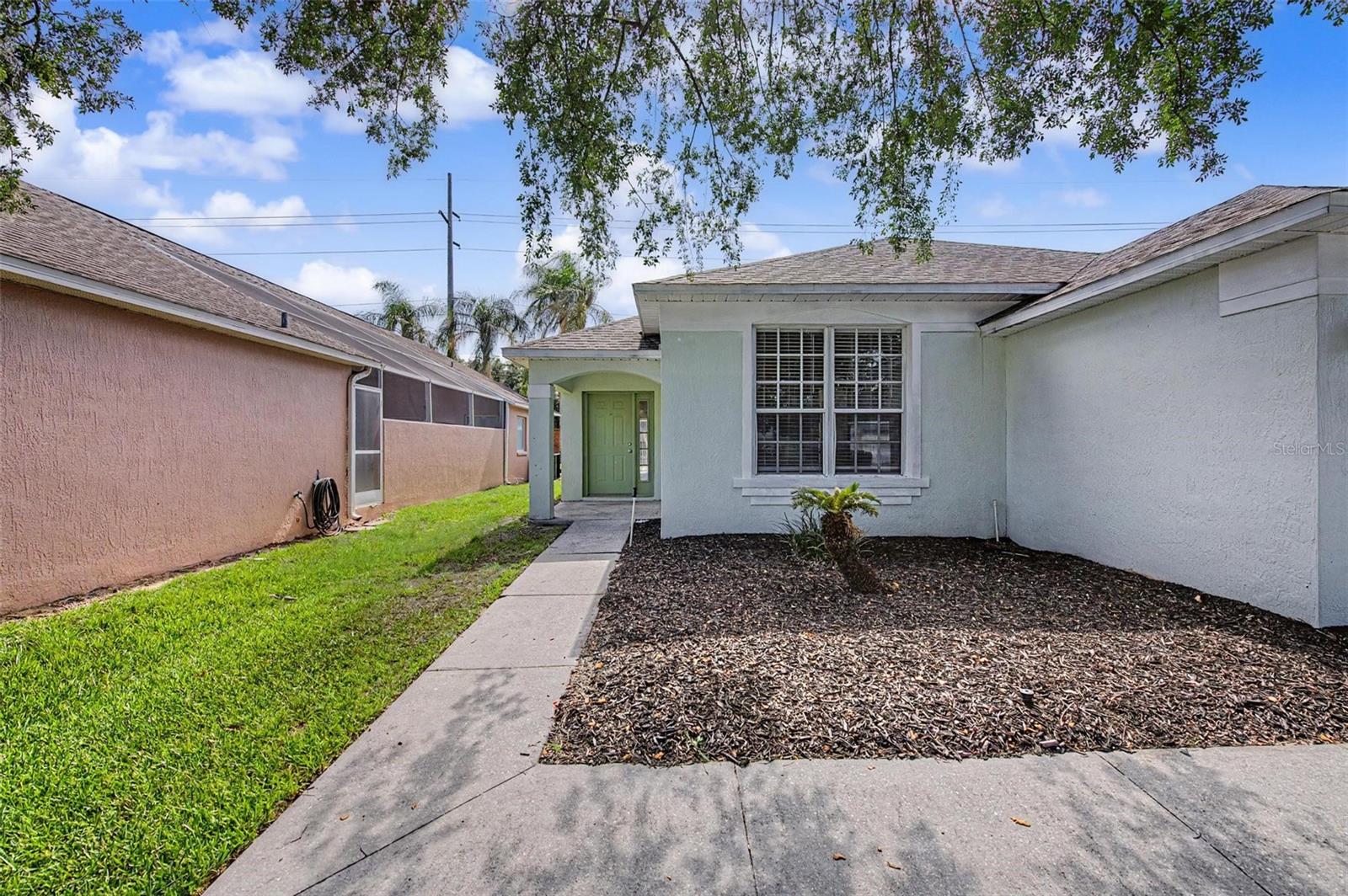 421 HOLBORN LOOP, DAVENPORT, FL — photo 3