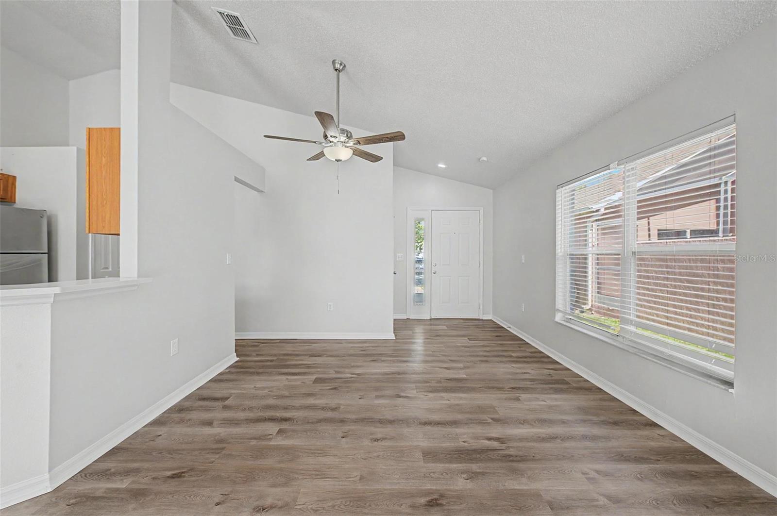 421 HOLBORN LOOP, DAVENPORT, FL — photo 11