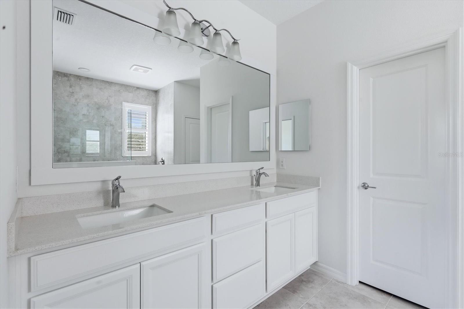 8113 STERNWAY RD, SARASOTA, FL — photo 18