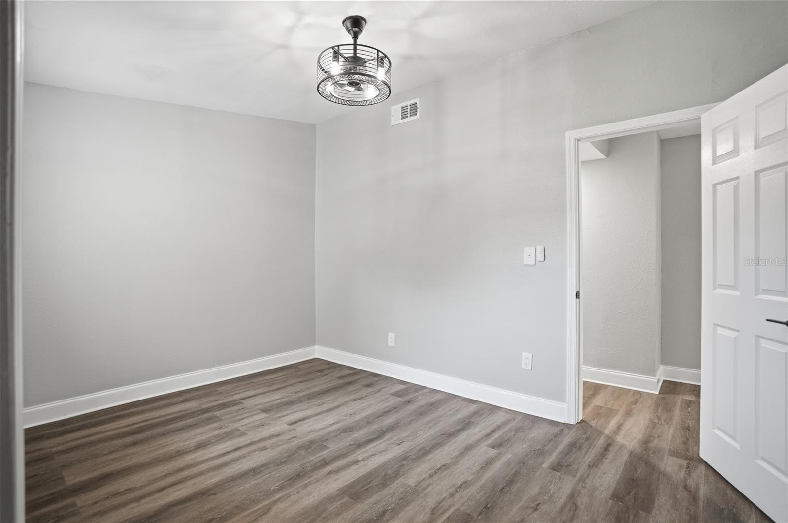 707 ABERDEEN CIR, TAMPA, FL — photo 13
