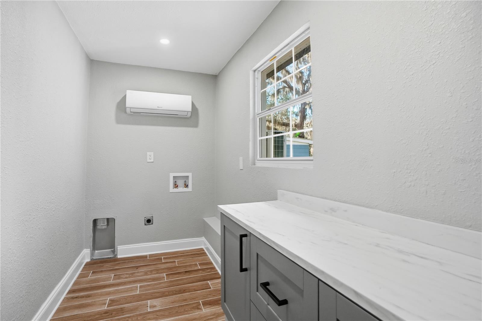707 ABERDEEN CIR, TAMPA, FL — photo 25