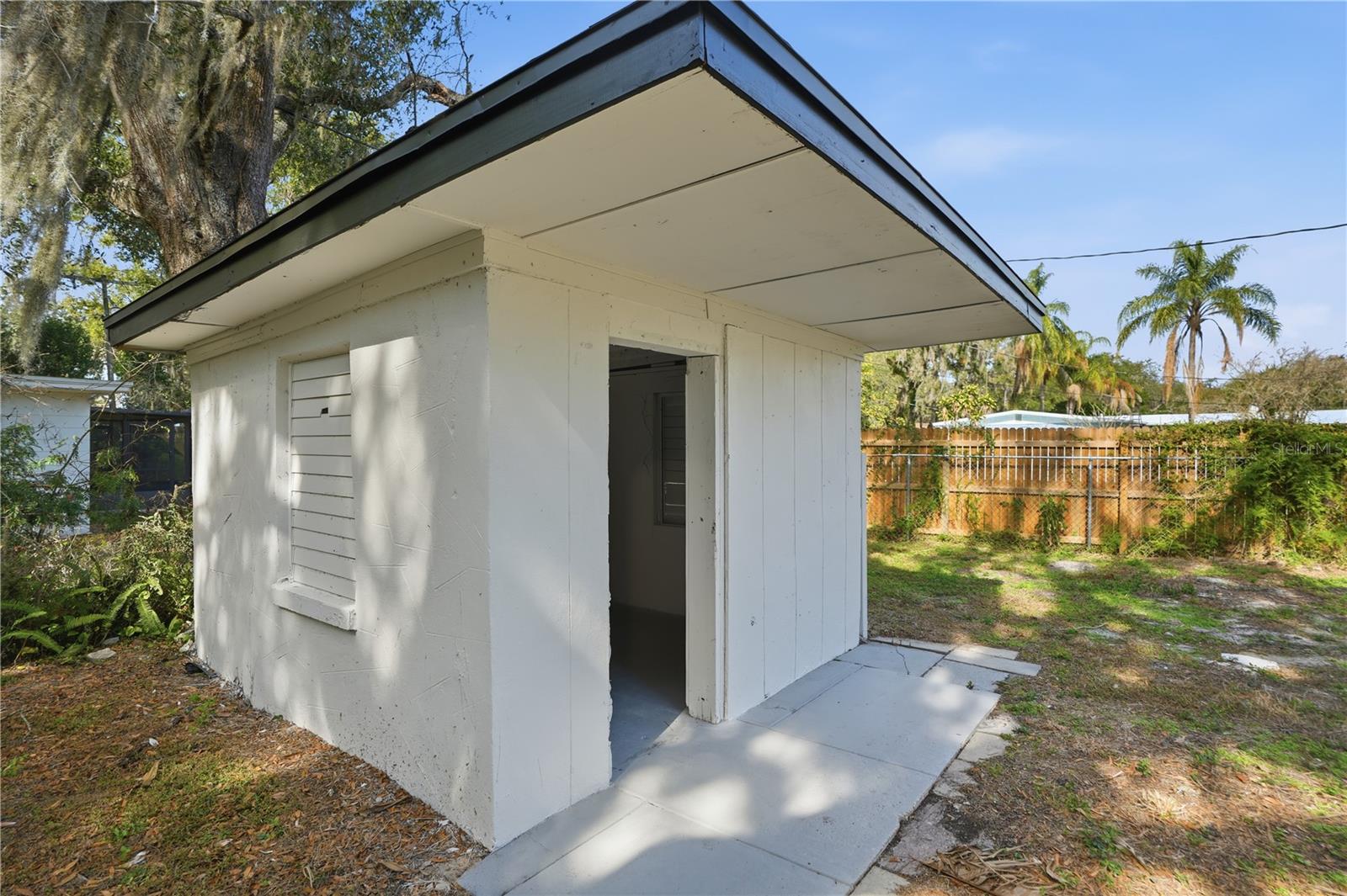 707 ABERDEEN CIR, TAMPA, FL — photo 29