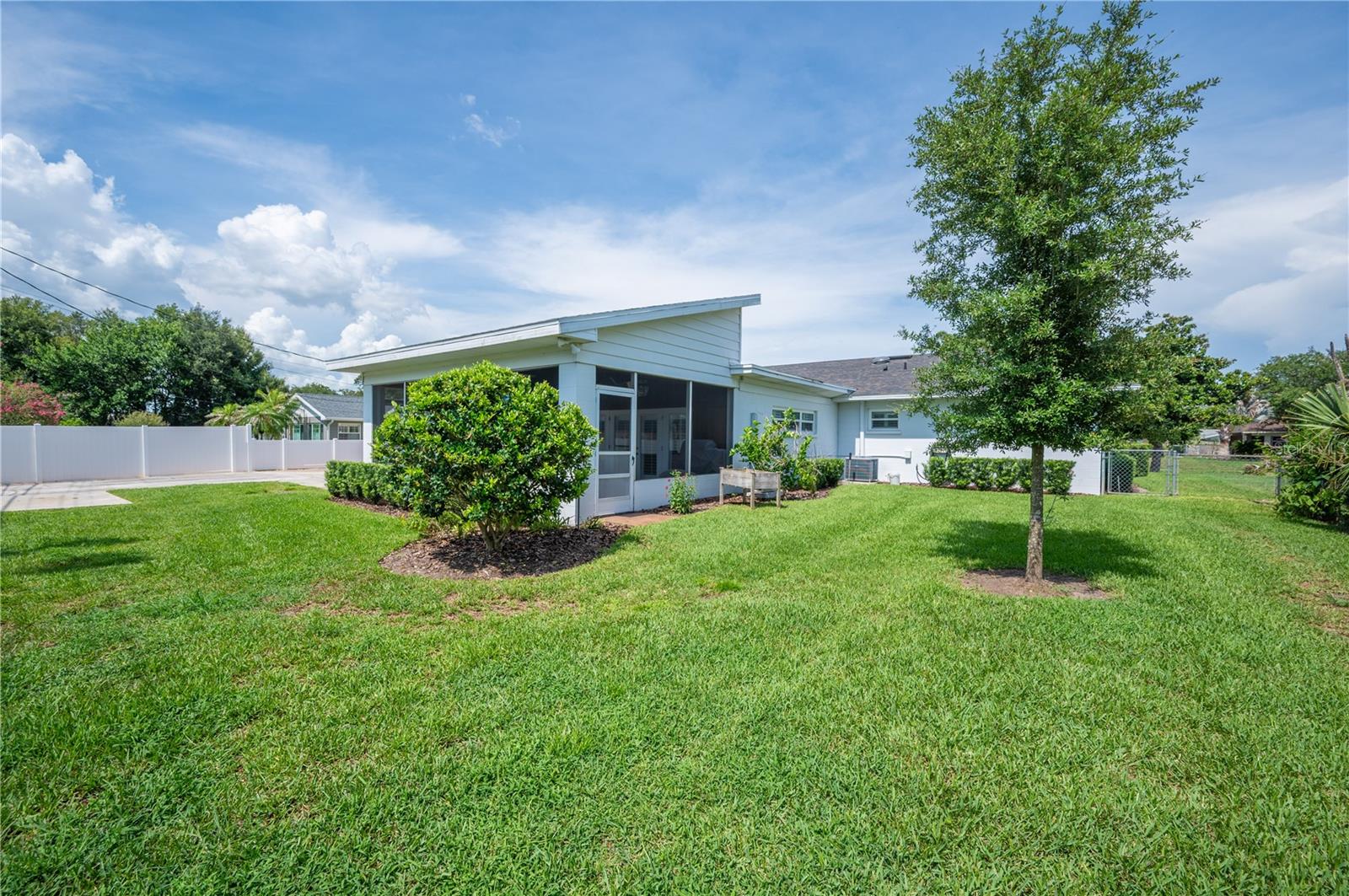 1211 HUNT AVE, LAKELAND, FL — photo 34