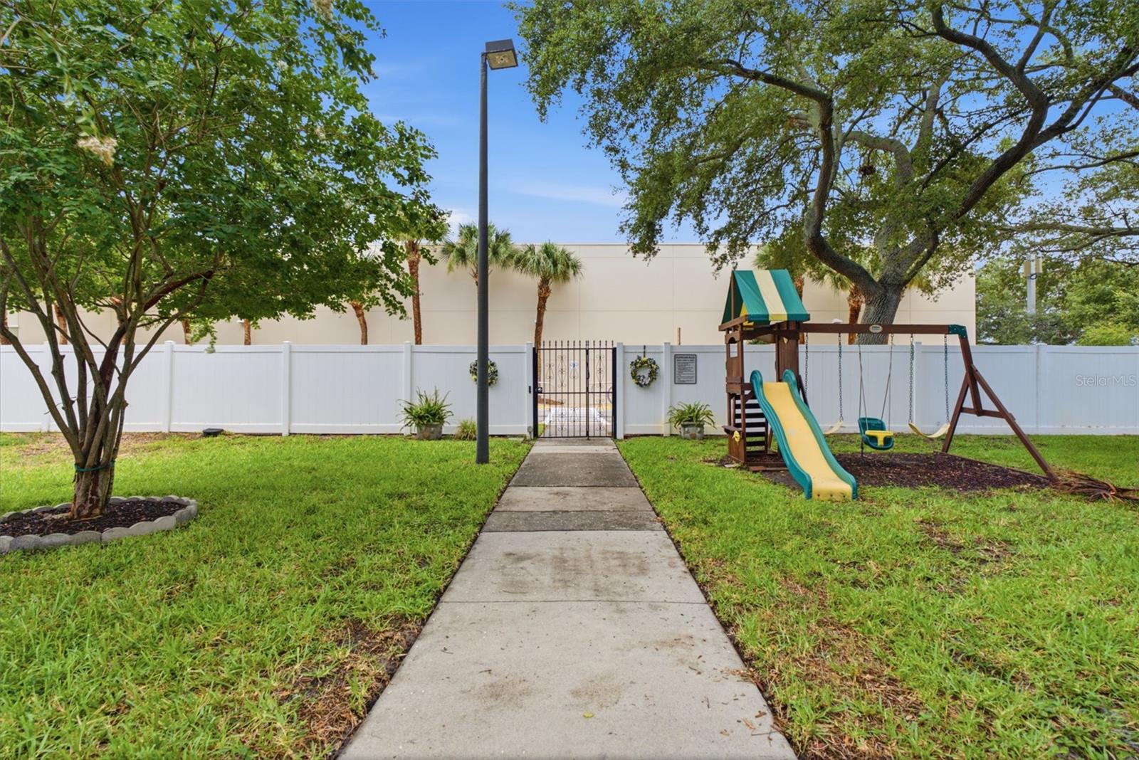 2250 DRUID RD E #603, CLEARWATER, FL — photo 30
