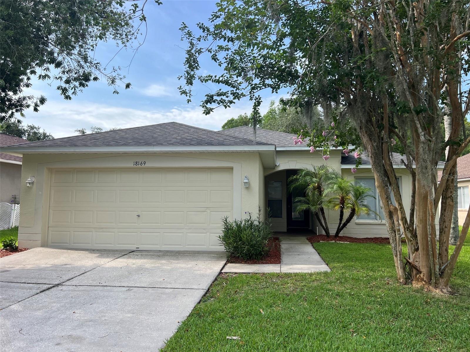 18169 SANDY POINTE DR, TAMPA, FL — photo 2