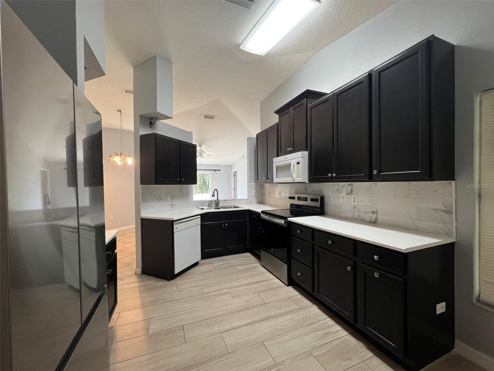 18169 SANDY POINTE DR, TAMPA, FL — photo 11