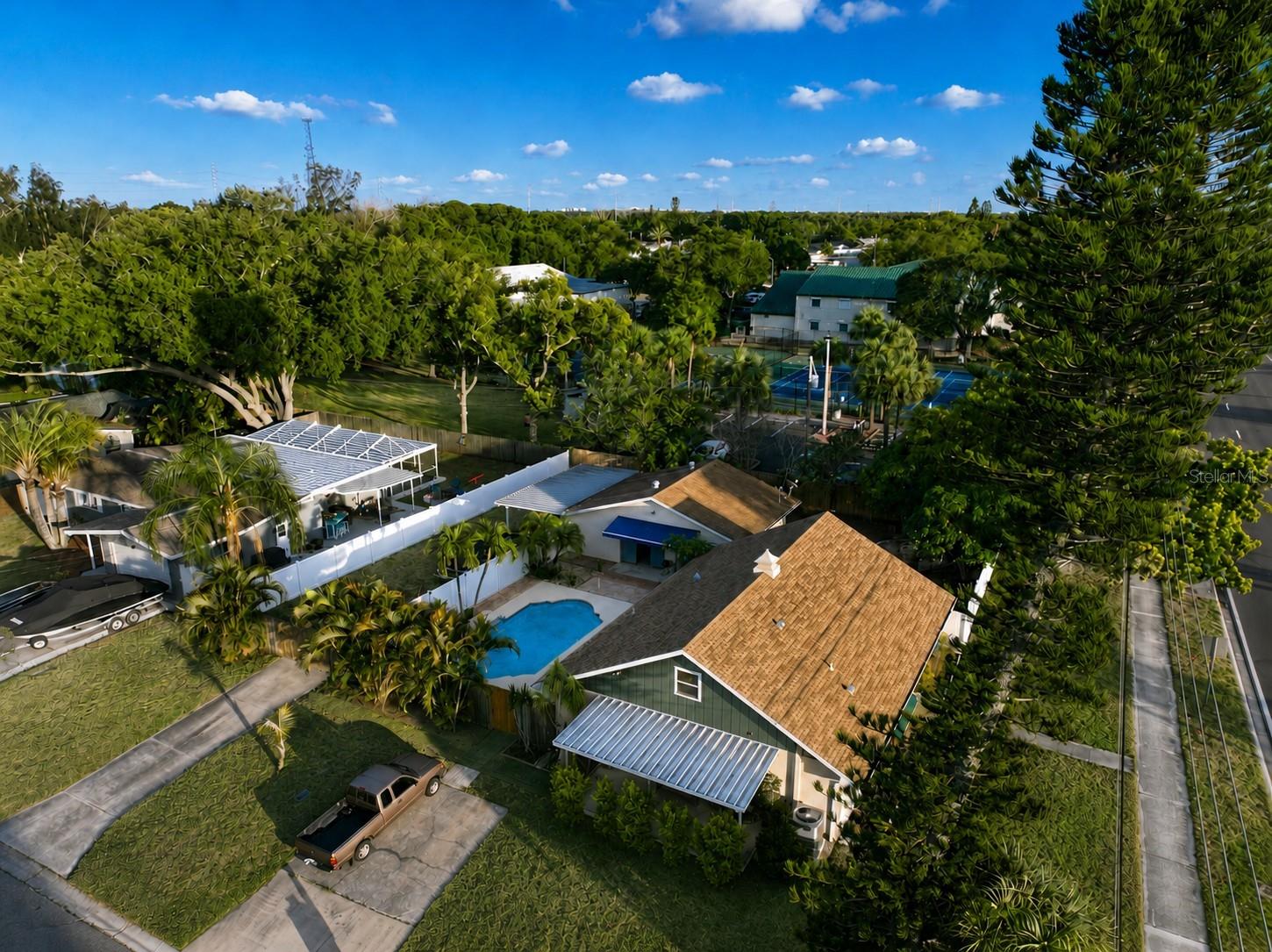 11298 73RD AVE N, SEMINOLE, FL