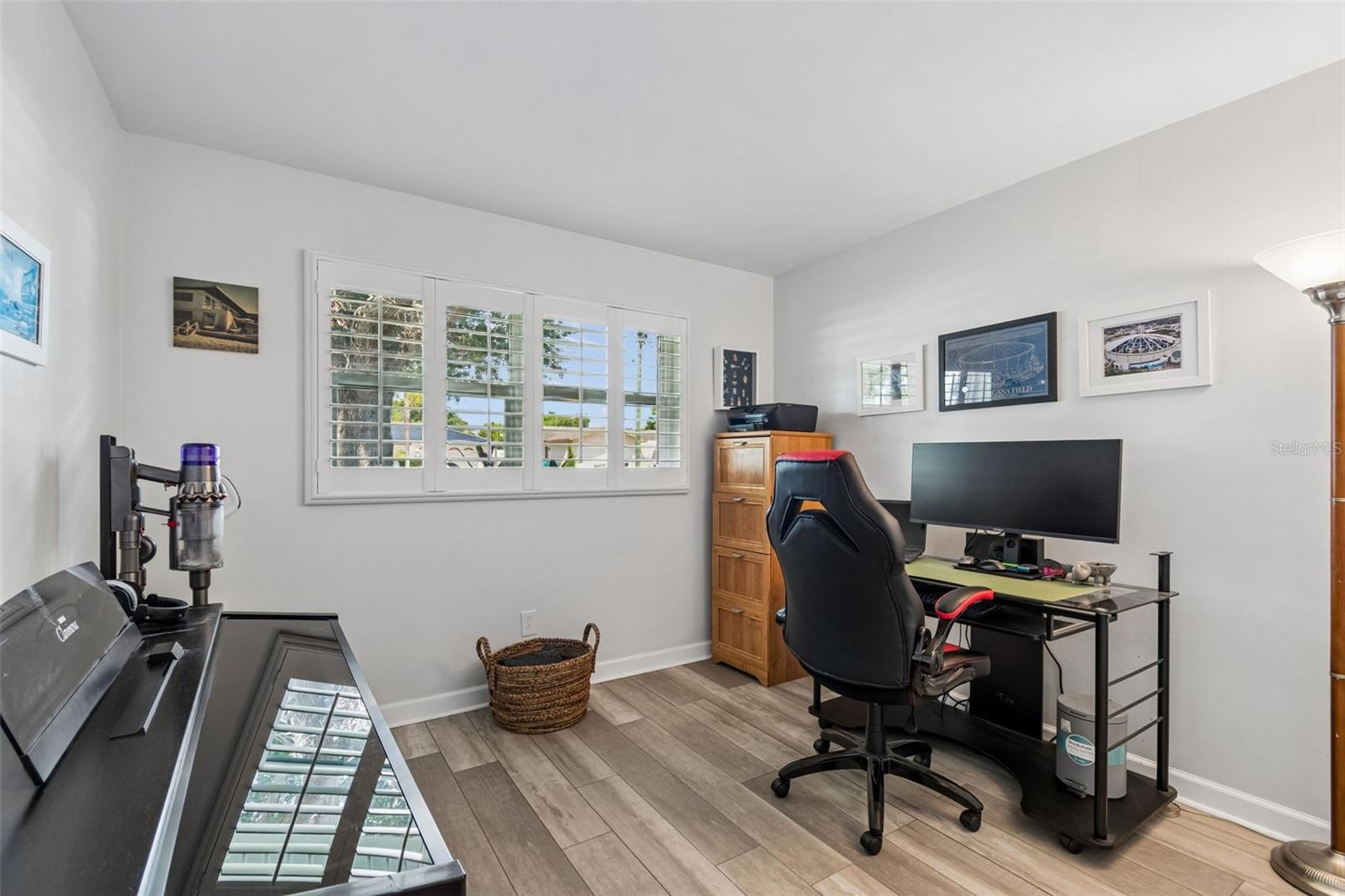 9045 RIDGE RD, SEMINOLE, FL — photo 15