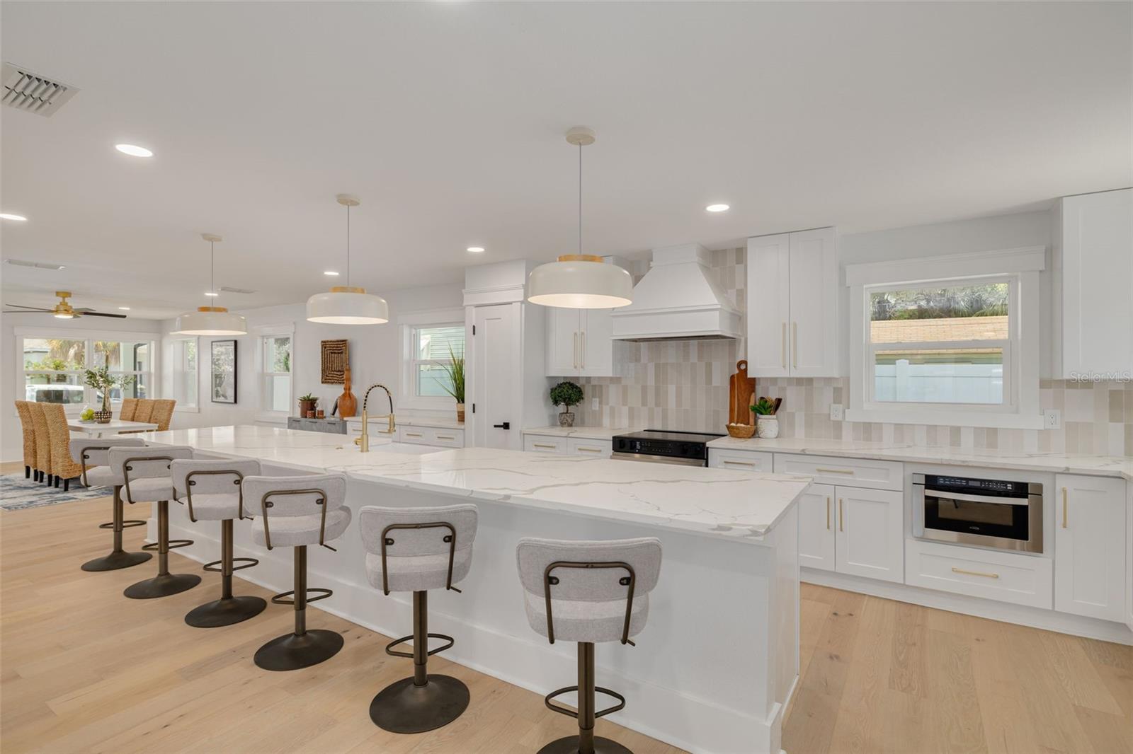2528 4TH AVE S, ST PETERSBURG, FL — photo 10