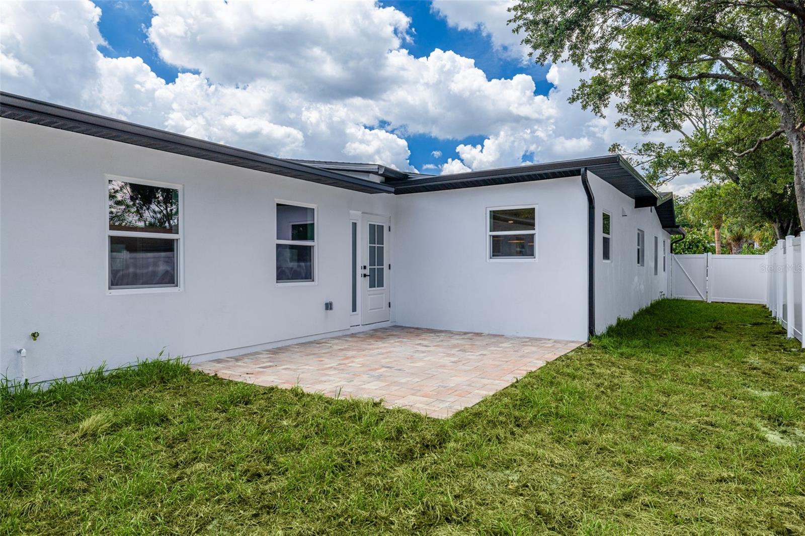 2528 4TH AVE S, ST PETERSBURG, FL — photo 15