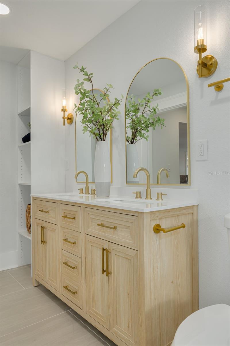 2528 4TH AVE S, ST PETERSBURG, FL — photo 25