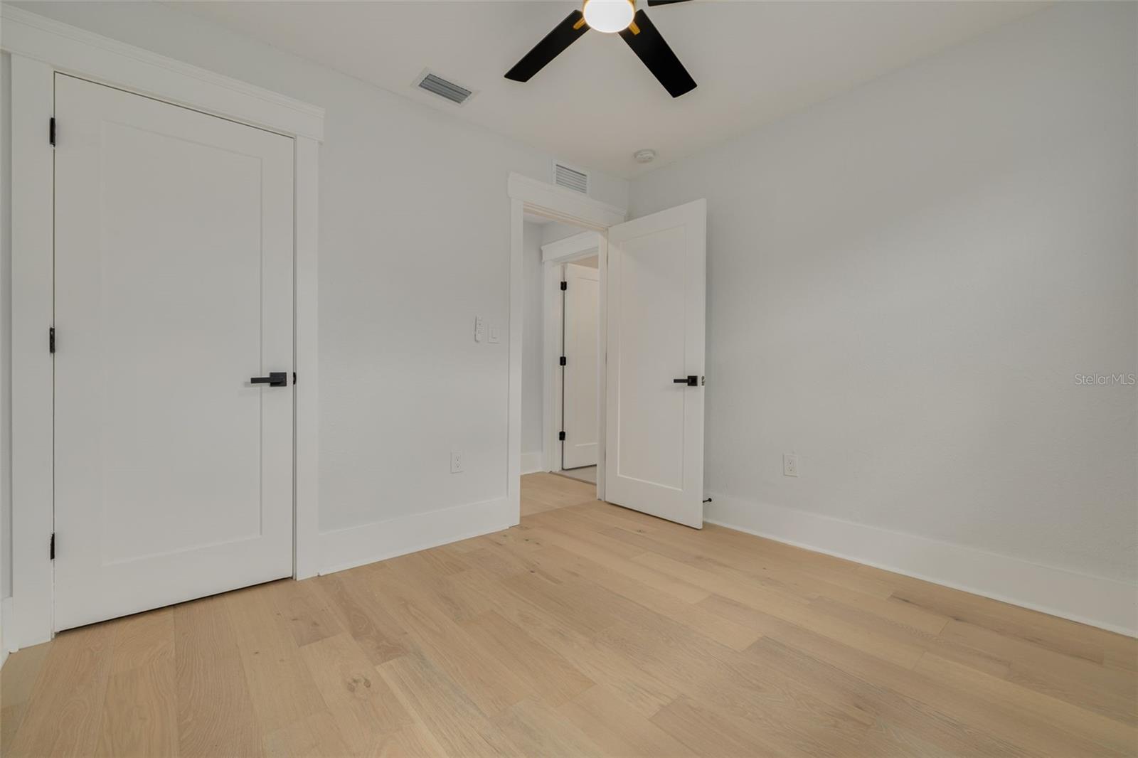 2528 4TH AVE S, ST PETERSBURG, FL — photo 27