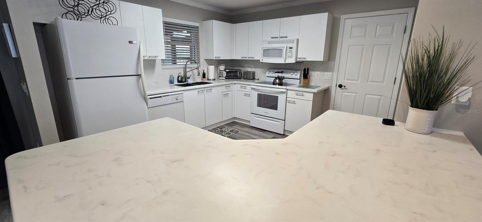 712 ARTESIA AVE, THE VILLAGES, FL — photo 8
