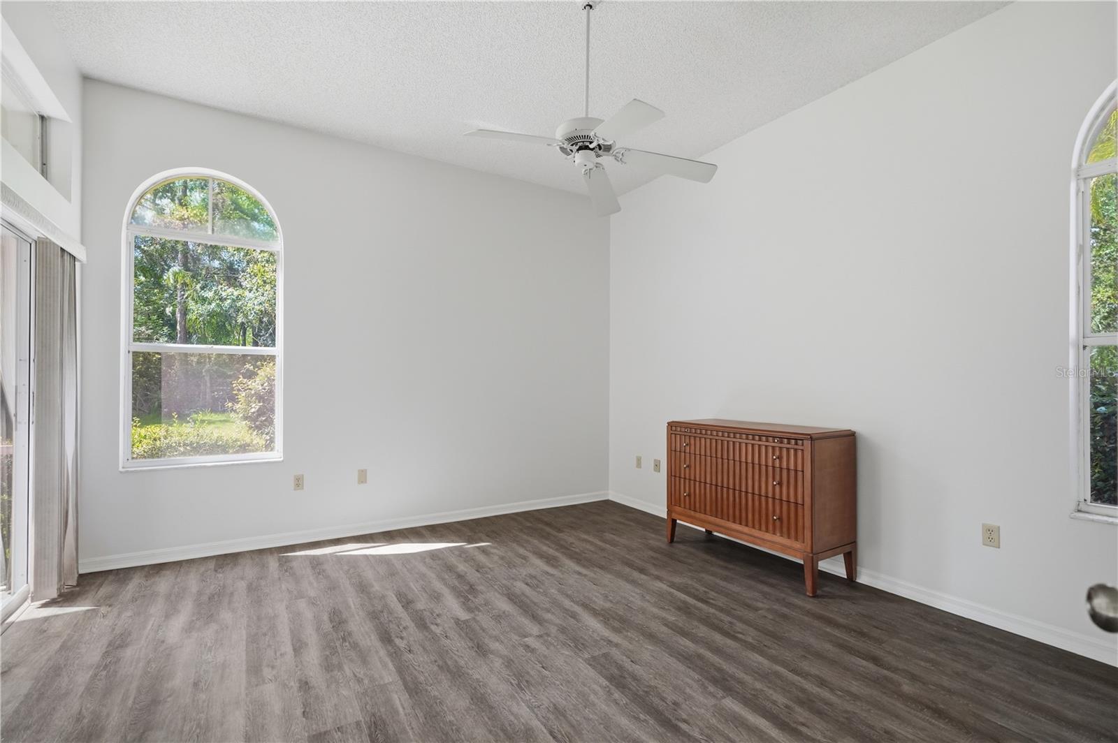 215 CLAYS TRL, OLDSMAR, FL — photo 15