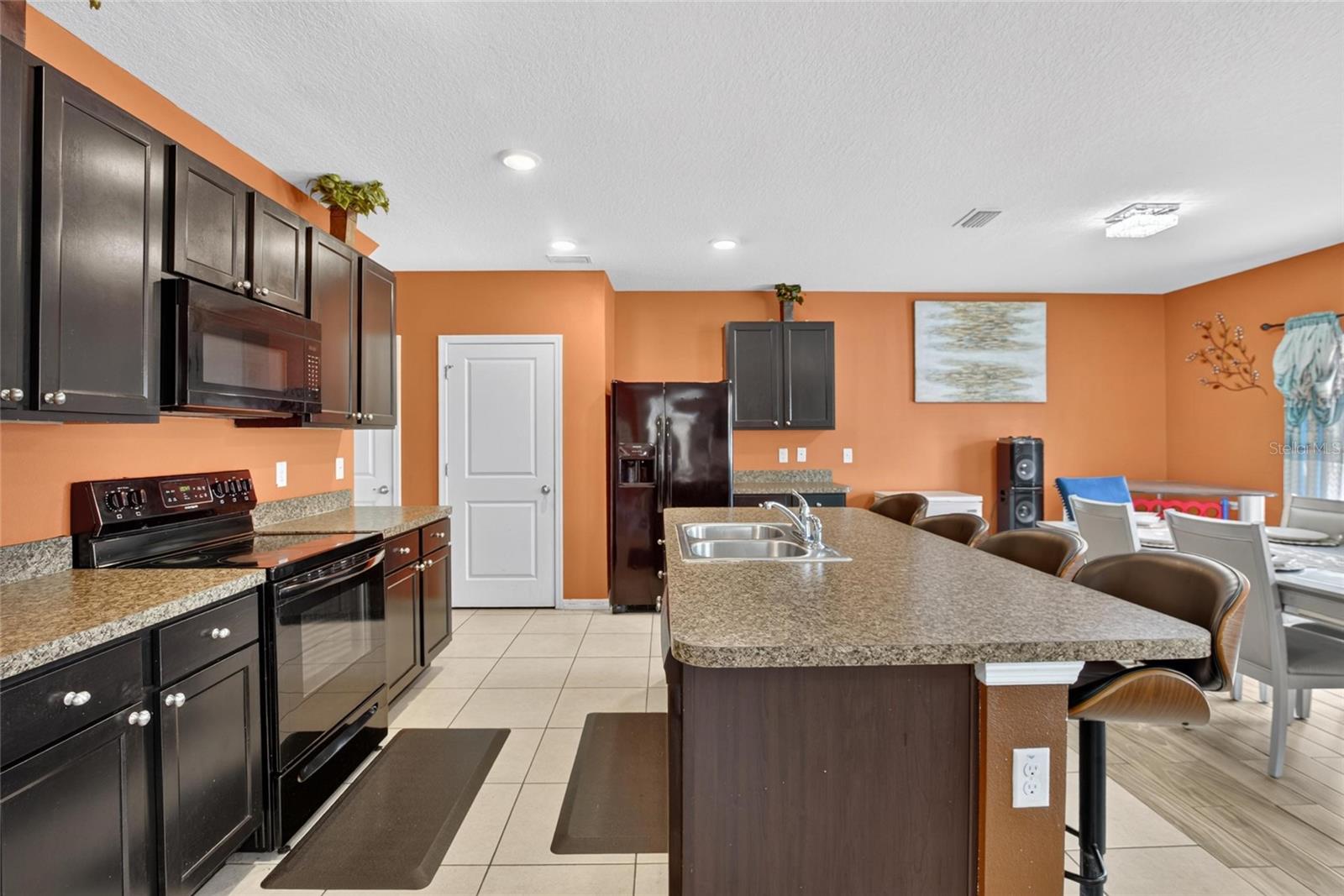 10231 GEESE TRAIL CIR, SUN CITY CENTER, FL — photo 8