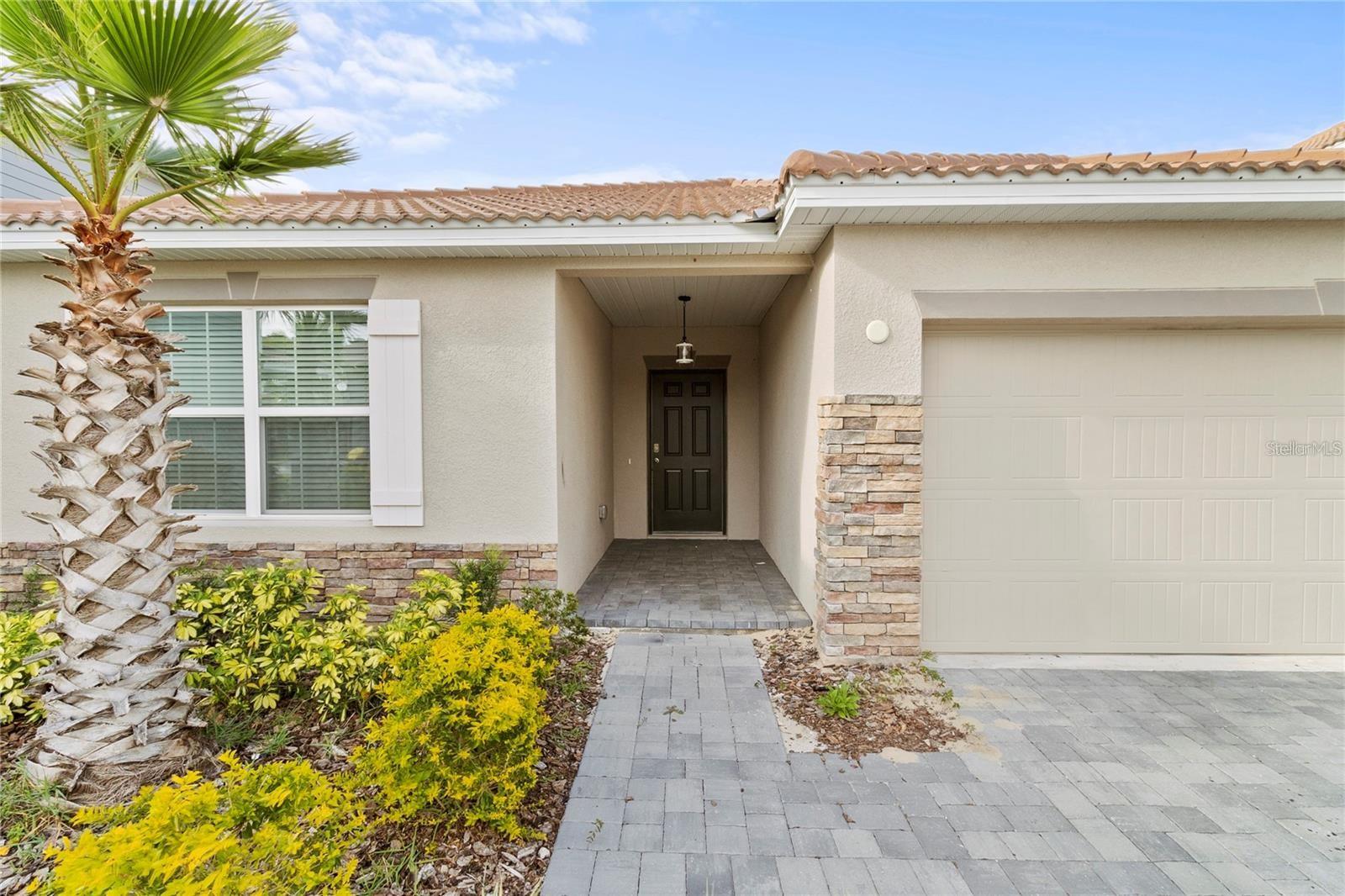 1154 OAK BLUFF DR, DAVENPORT, FL