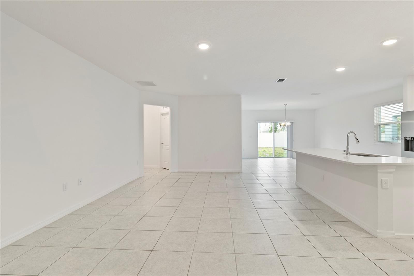 1154 OAK BLUFF DR, DAVENPORT, FL — photo 10