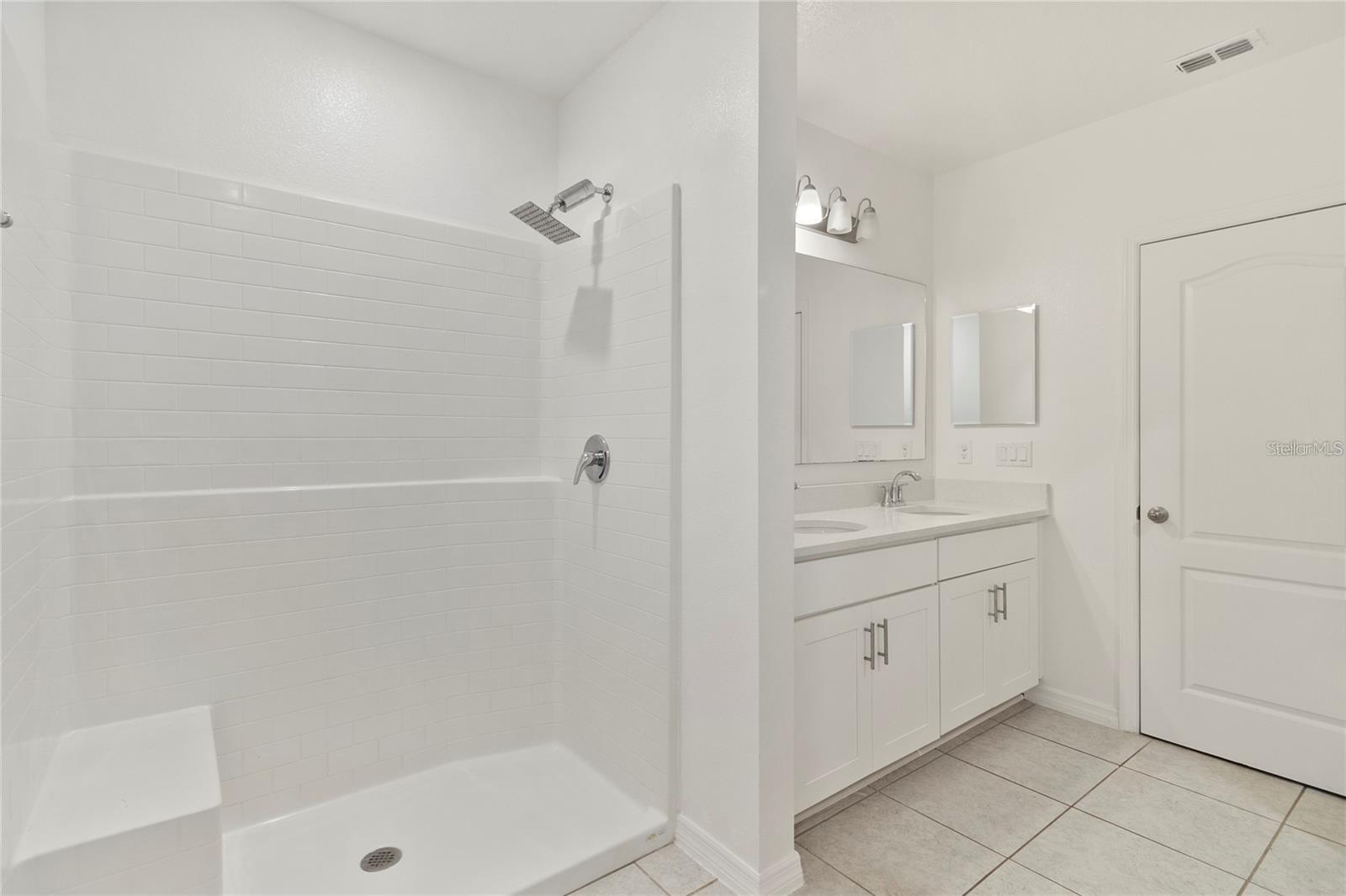 1154 OAK BLUFF DR, DAVENPORT, FL — photo 13