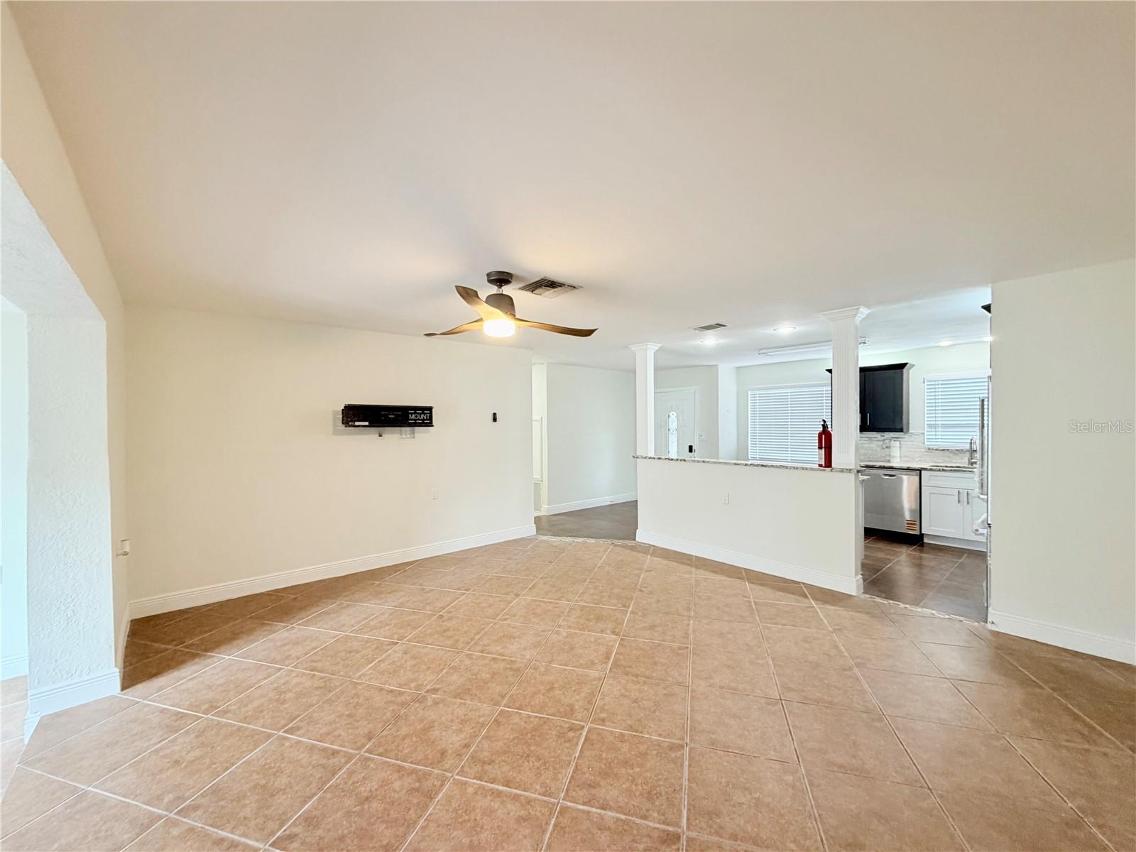 1827 OKLAHOMA AVE NE, ST PETERSBURG, FL — photo 8